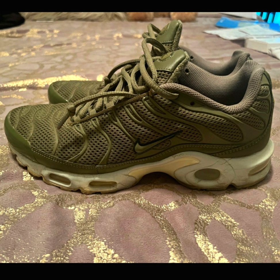 Vapor Max Nike Olive Green Color